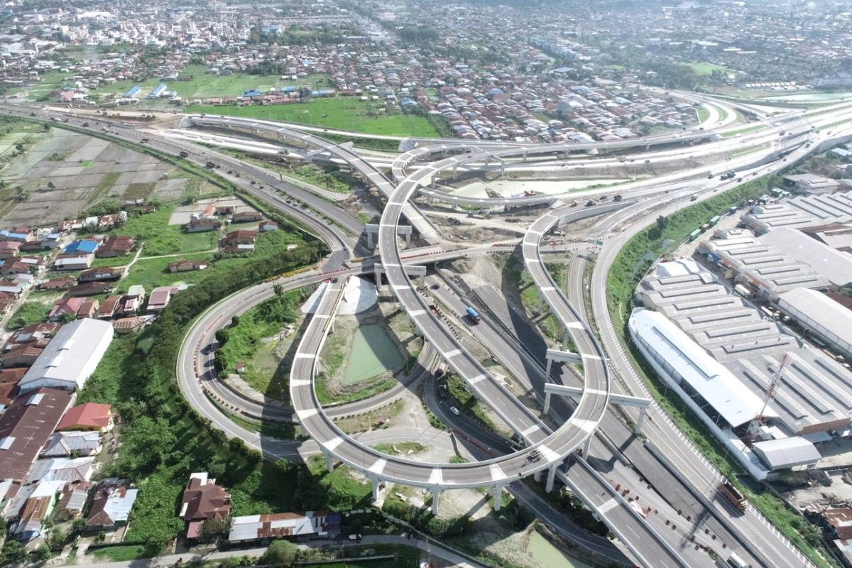 JALAN TOL.jpg